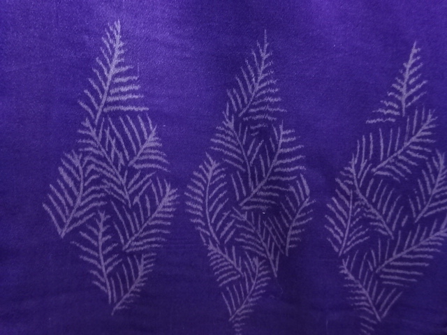 JAPANESE KIMONO / ANTIQUE KIMONO / MEISEN / SILK / WOVEN YOUNG PINE